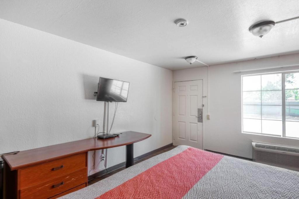 Oyo Hotel Baton Rouge Mid City Kültér fotó